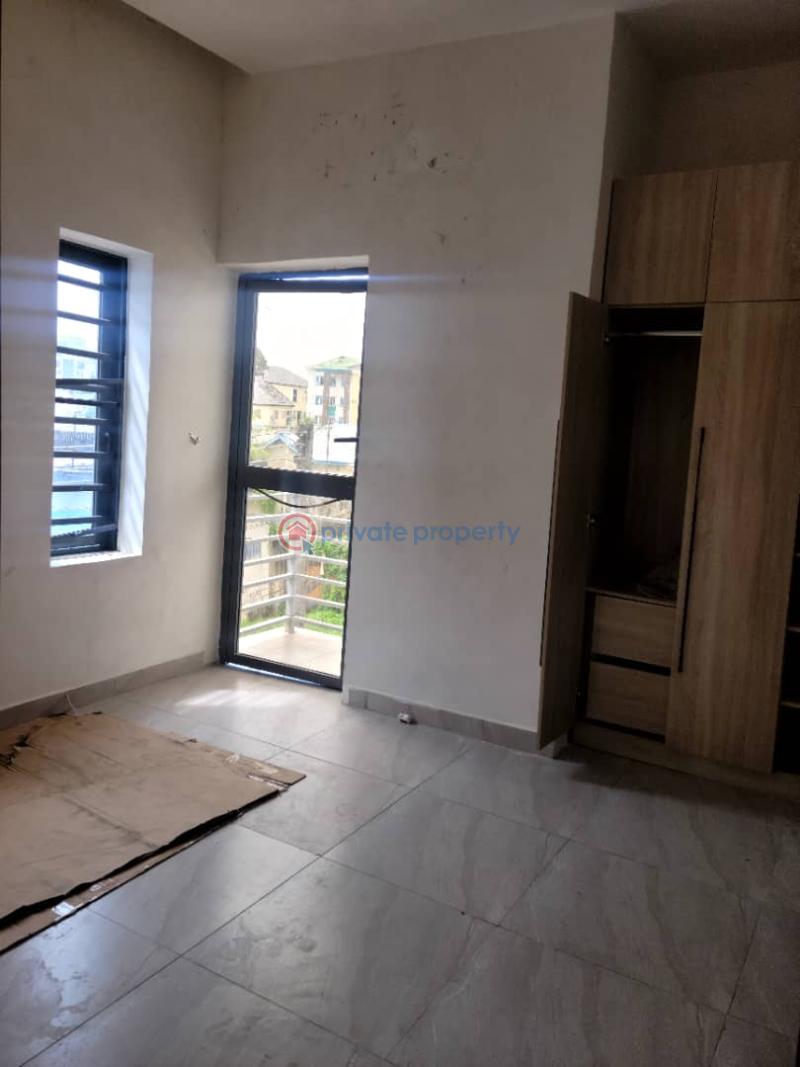 1 bedroom Mini Flat For Rent Ikate Elegushi Lekki Lagos - 5