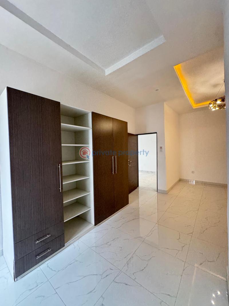4 bedroom Block Of Flats For Sale Sangoted Ajah Sangotedo Ajah Lagos - 5