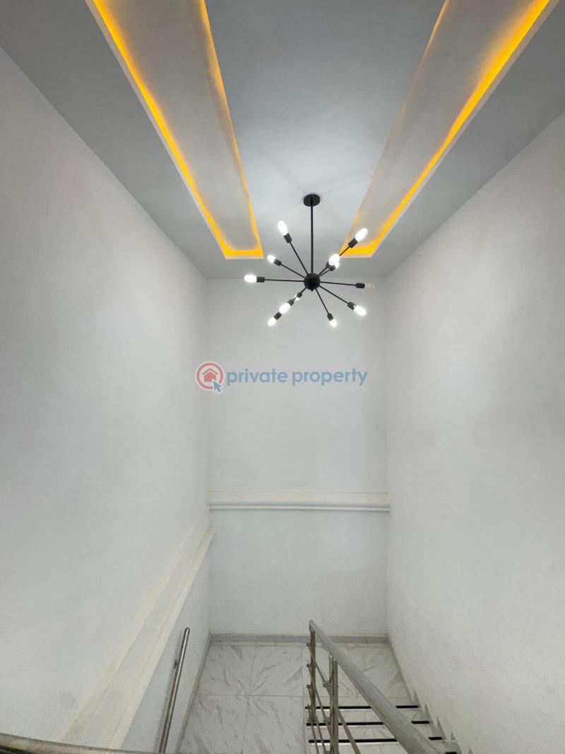 4 bedroom Block Of Flats For Sale Sangoted Ajah Sangotedo Ajah Lagos - 6