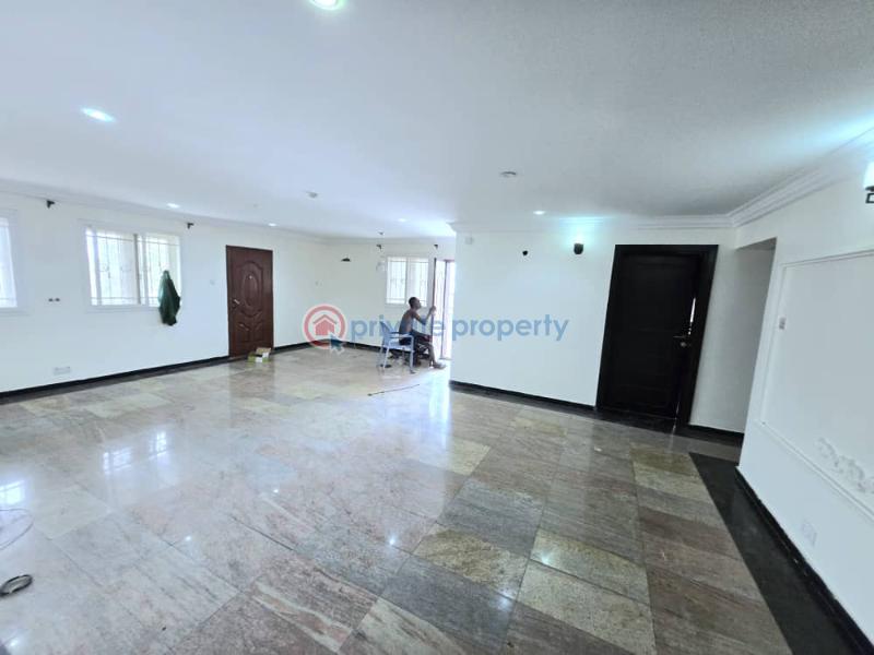 Lovely newly renovated 2 units of 2 bedroom flat with 1 room bq - 18 2 bedroom Flat & Apartment For Rent Lekki Phase 1 Lagos - 18