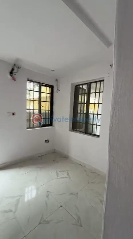 1 bedroom Self Contain For Rent Ikota Lekki Lagos - 3