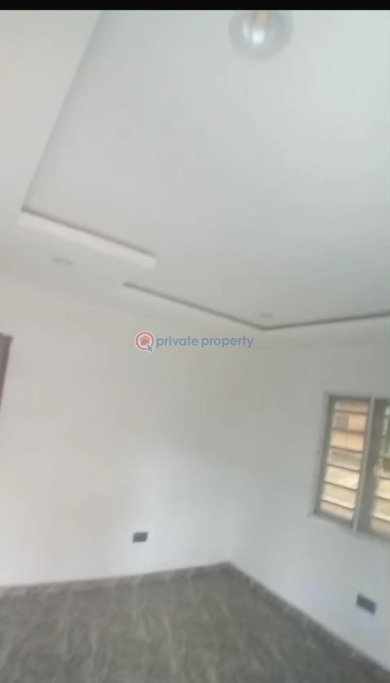 Self Contain For Rent Òlòrúñda Estate Alapere Kosofe/Ikosi Lagos - 0
