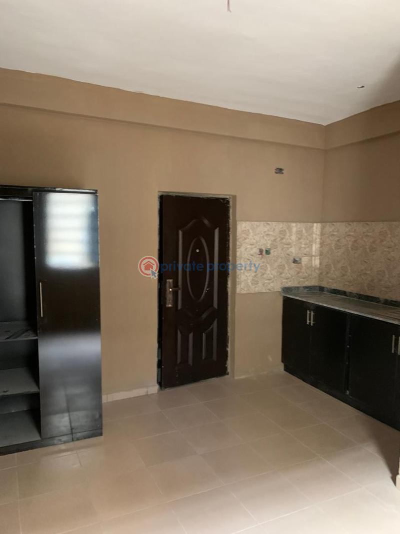 1 bedroom Self Contain For Rent Akoka Yaba Lagos - 0