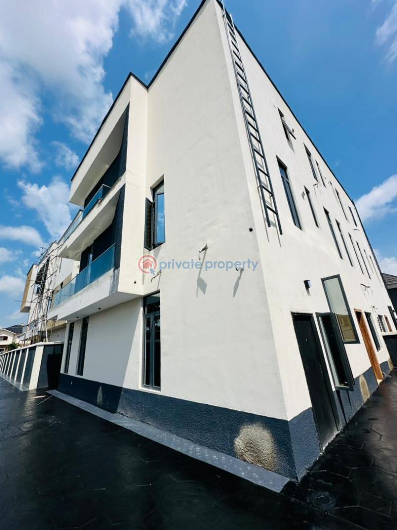 5 bedroom Semi detached Duplex For Sale Omole Phase 1 Ojodu Lagos