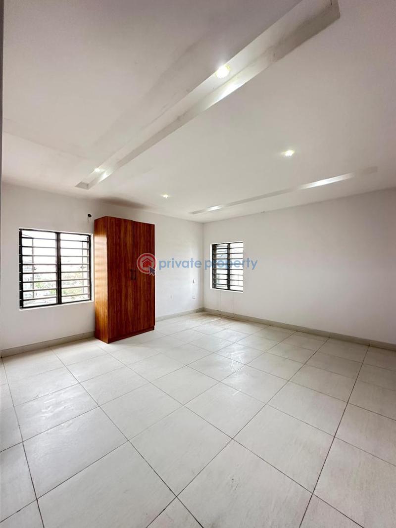 2 bedroom Block Of Flats For Sale Lekki Phase 1 Lagos - 2