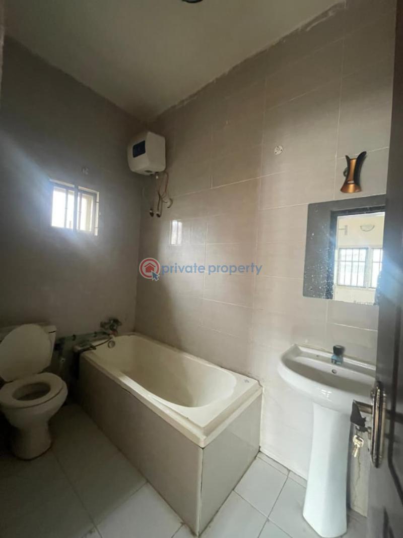 1 bedroom Mini Flat For Rent Eletu Osapa London Lekki Lagos - 3