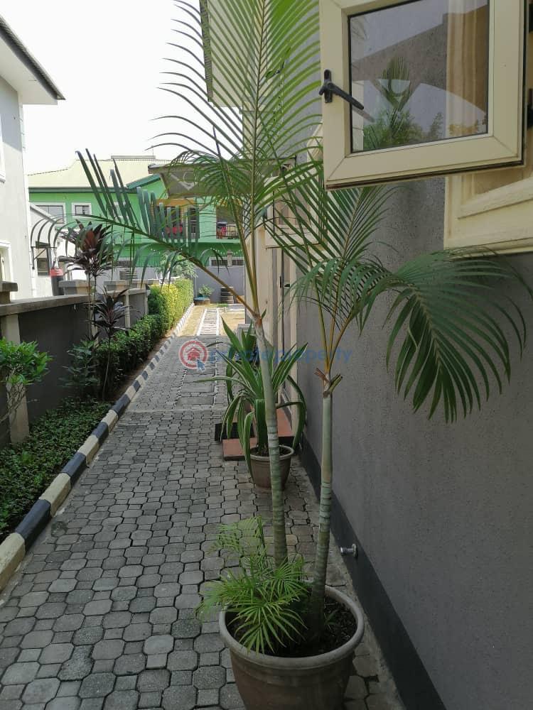 4 bedroom Semi detached Duplex For Sale Victoria Garden City Lekki Lagos - 12