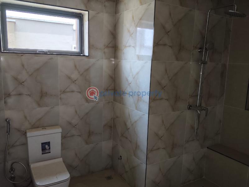 5 bedroom Detached Duplex For Sale Jahi Abuja Phase 2  - 8