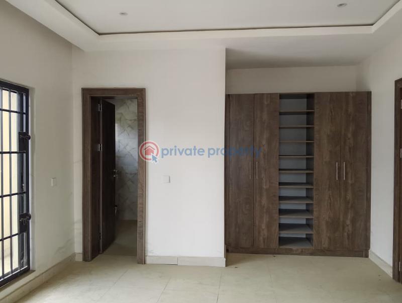 5 bedroom Detached Duplex For Sale Jahi Abuja Phase 2  - 4