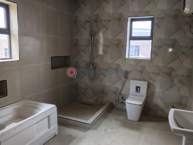 5 bedroom Detached Duplex For Sale Jahi Abuja Phase 2  - 3