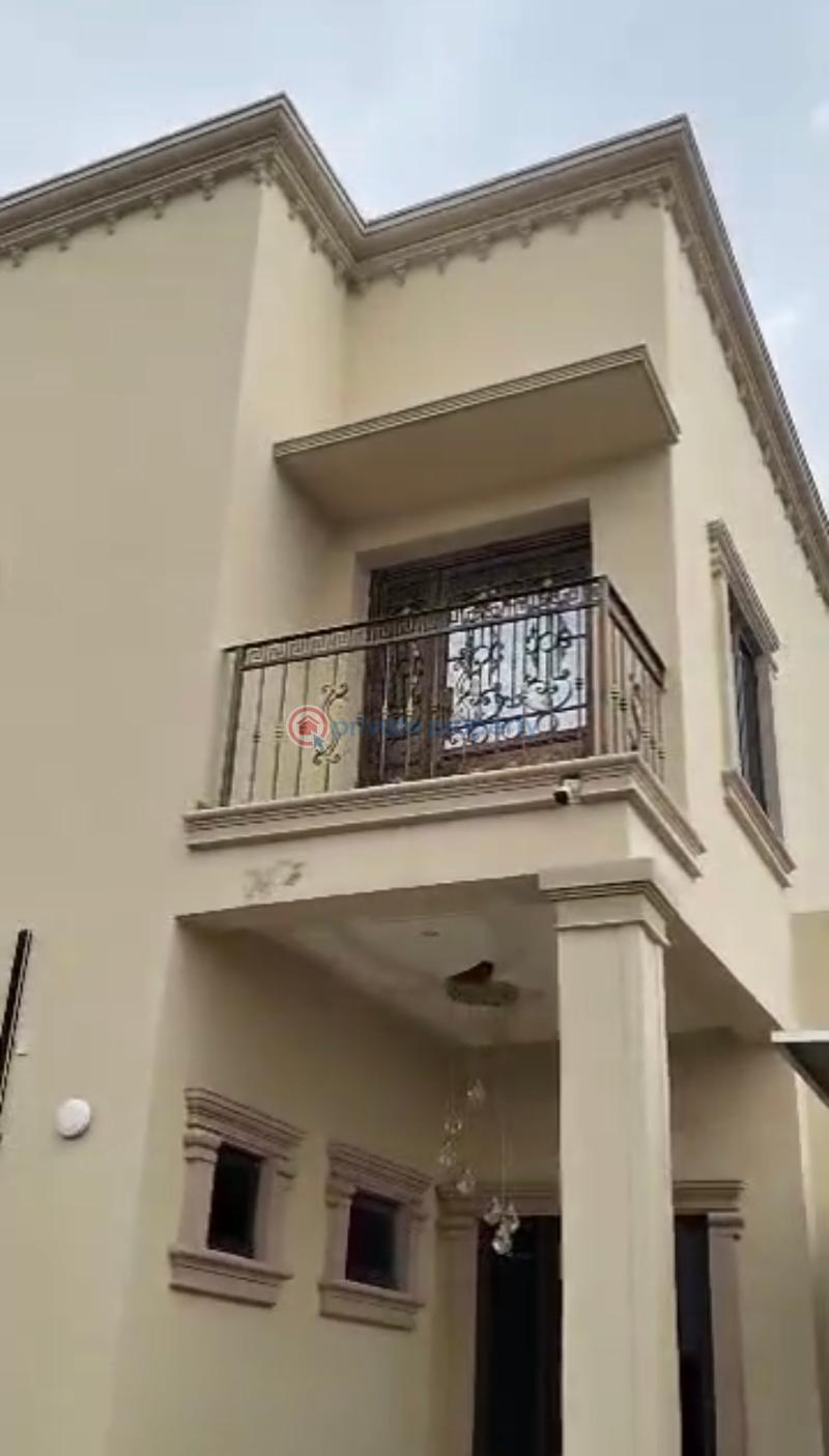 6 bedroom Detached Duplex For Sale Wuye Abuja Phase 2  - 2
