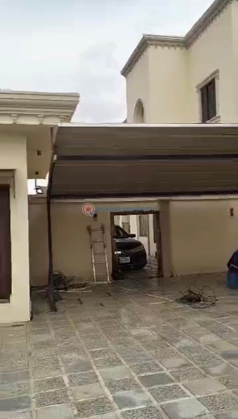 6 bedroom Detached Duplex For Sale Wuye Abuja Phase 2  - 3