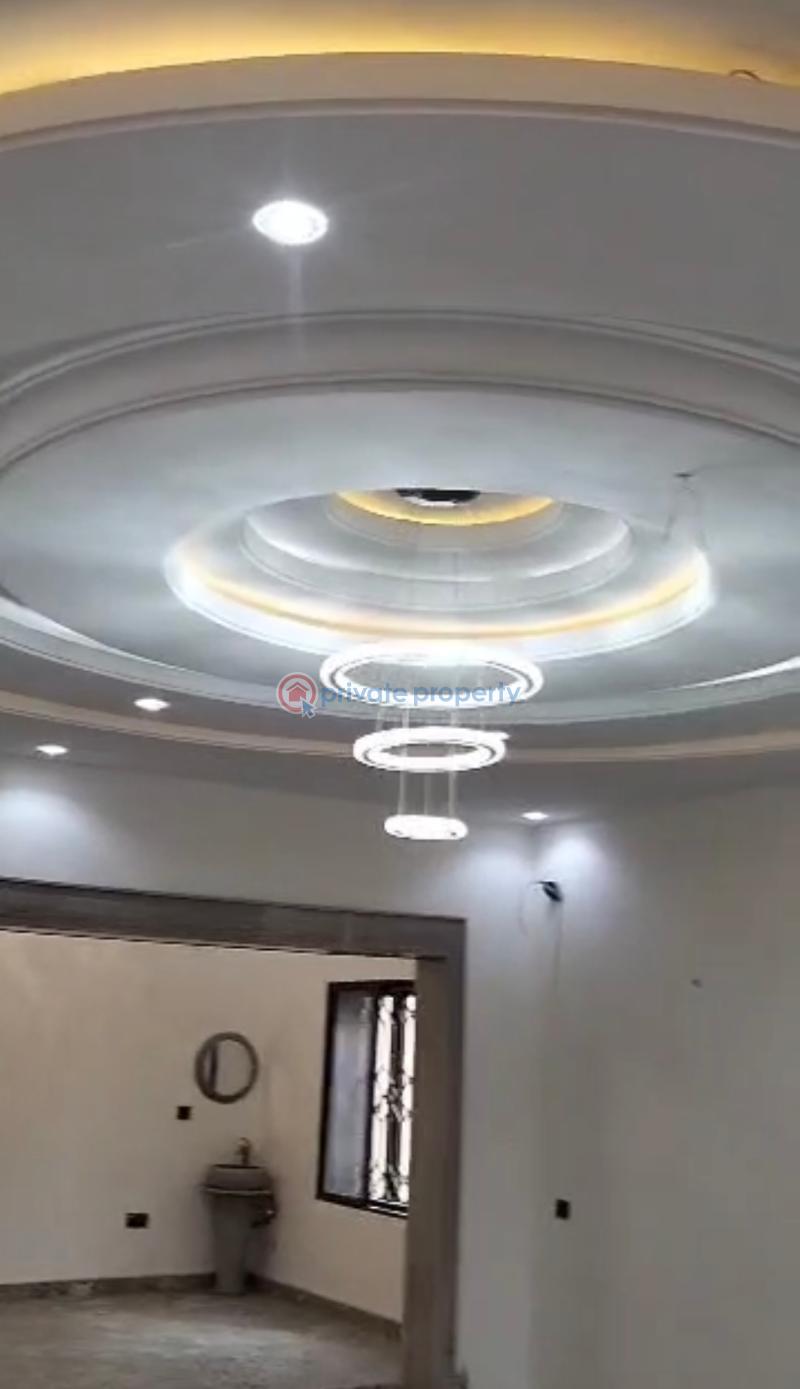 6 bedroom Detached Duplex For Sale Wuye Abuja Phase 2  - 4