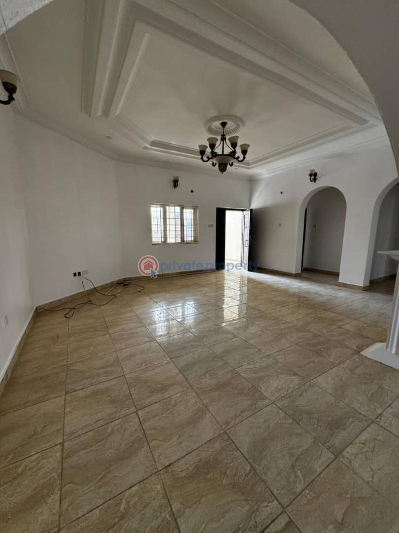 3 bedroom Block Of Flats For Rent Jahi Abuja Phase 2  - 8