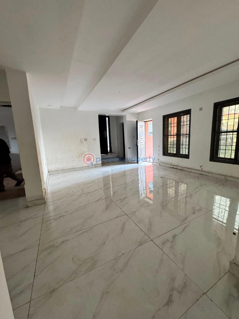 2 bedroom Block Of Flats For Rent Mabuchi Abuja Phase 2  - 5