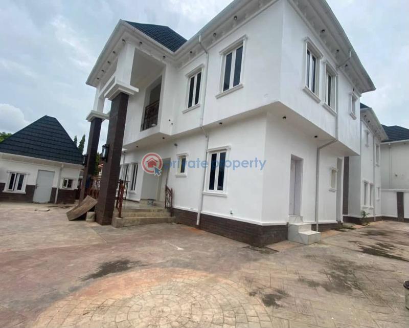 5 bedroom Detached Duplex For Rent Gwarimpa Abuja Phase 3  - 2