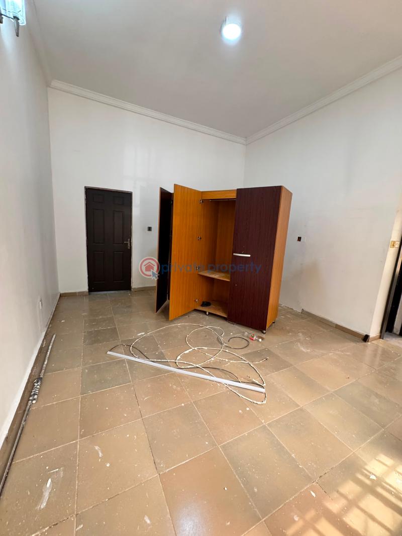 3 bedroom Semi detached Duplex For Rent Dawaki Abuja Phase 3  - 12