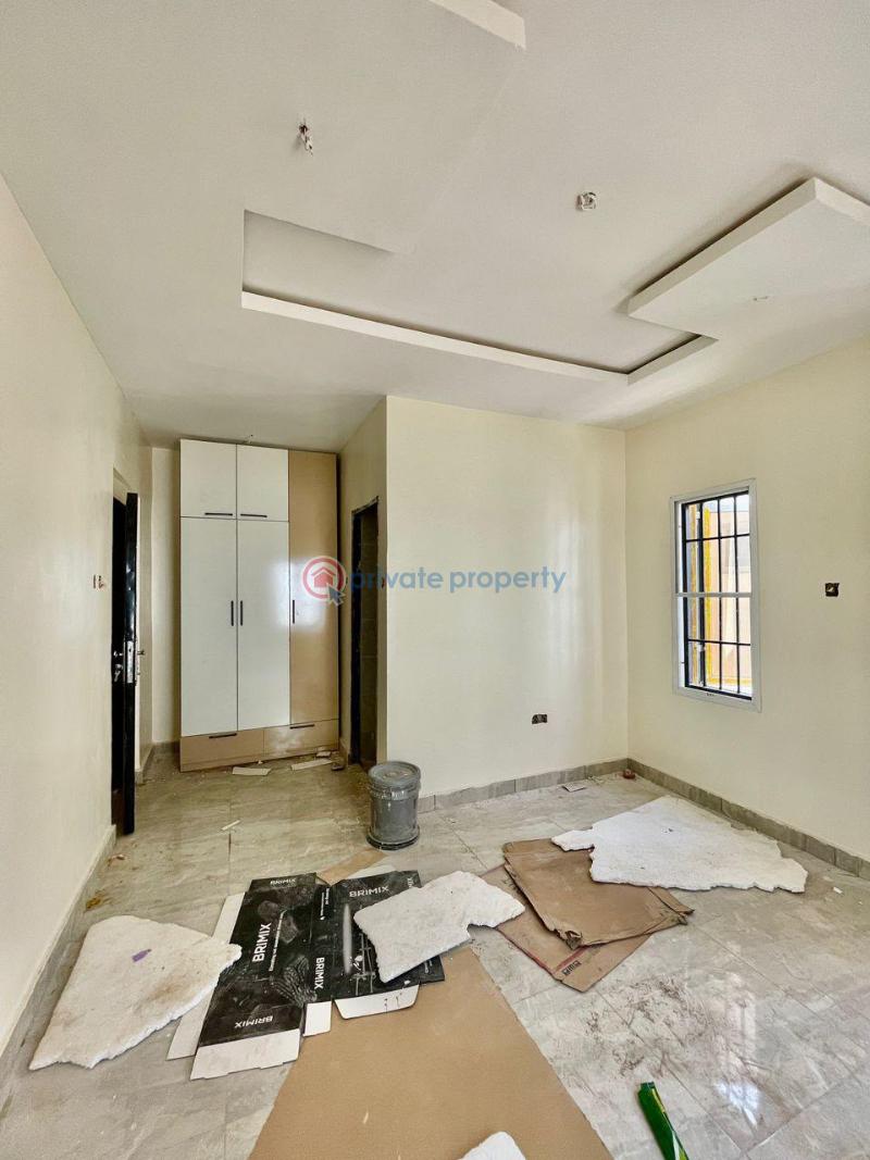 3 bedroom Semi detached Duplex For Rent Dawaki Abuja Phase 3  - 4