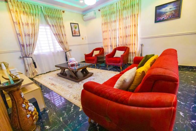 8 bedroom Semi detached Duplex For Rent Gwarimpa Abuja Phase 3  - 2