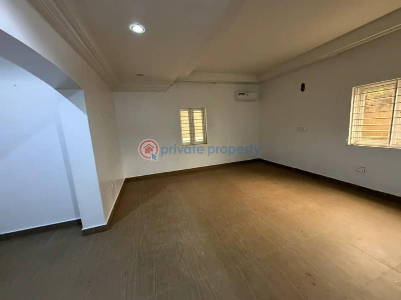 2 bedroom Block Of Flats For Rent Guzape Abuja Phase 1  - 12