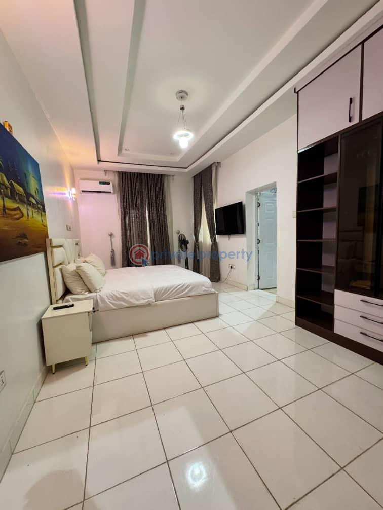 3 bedroom Block Of Flats For Rent Wuye Abuja Phase 2  - 1