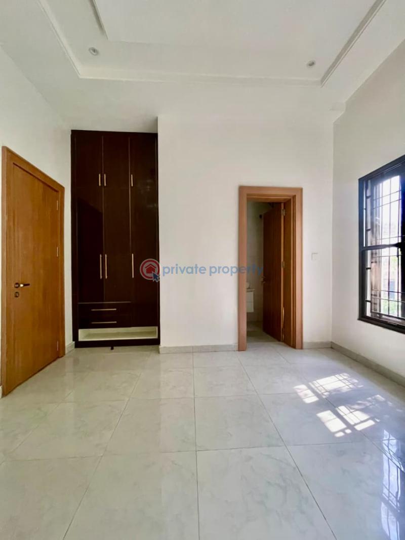 4 bedroom Semi detached Duplex For Rent Jahi Abuja Phase 2  - 3
