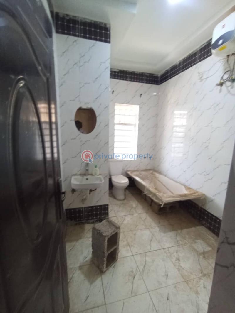 3 bedroom Semi detached Duplex For Rent Apo Abuja Phase 2  - 6