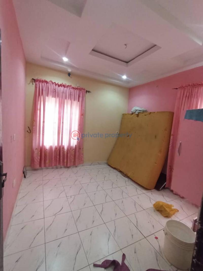 3 bedroom Semi detached Duplex For Rent Apo Abuja Phase 2  - 2