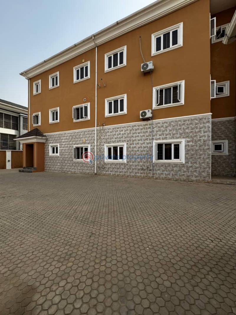 3 bedroom Block Of Flats For Rent Jahi Abuja Phase 2  - 0
