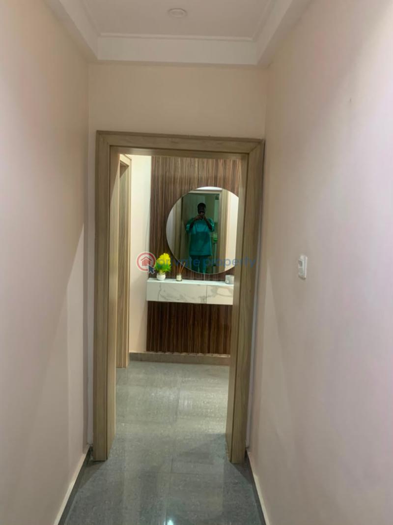 2 bedroom Block Of Flats For Rent Apo Abuja Phase 2  - 11