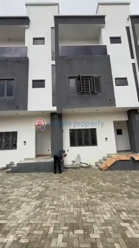 4 bedroom Terraced Duplex For Rent Guzape Abuja Phase 1  - 0