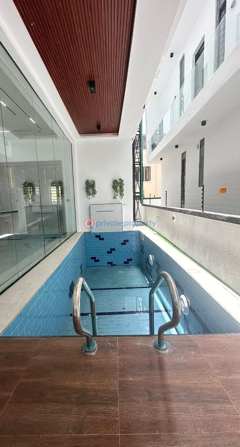 Luxiry 5 bedroom fully detached house with bq - 16 5 bedroom Detached Duplex For Sale Agungi Lekki Lagos - 16