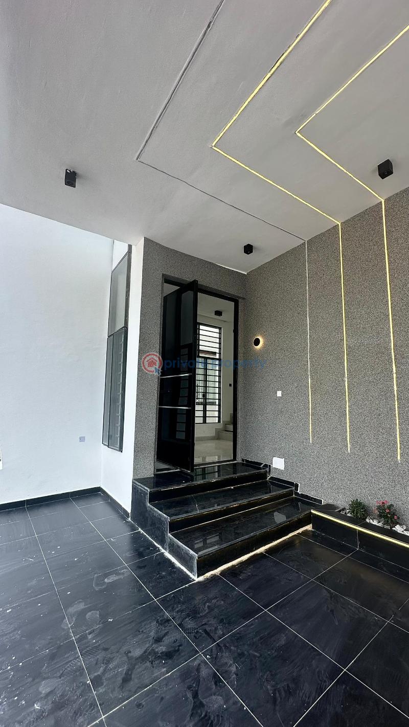 Luxiry 5 bedroom fully detached house with bq - 1 5 bedroom Detached Duplex For Sale Agungi Lekki Lagos - 1