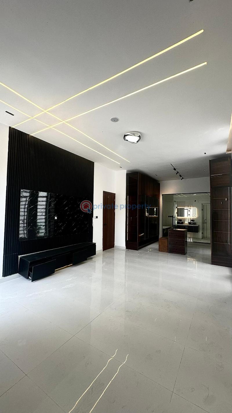 Luxiry 5 bedroom fully detached house with bq - 10 5 bedroom Detached Duplex For Sale Agungi Lekki Lagos - 10