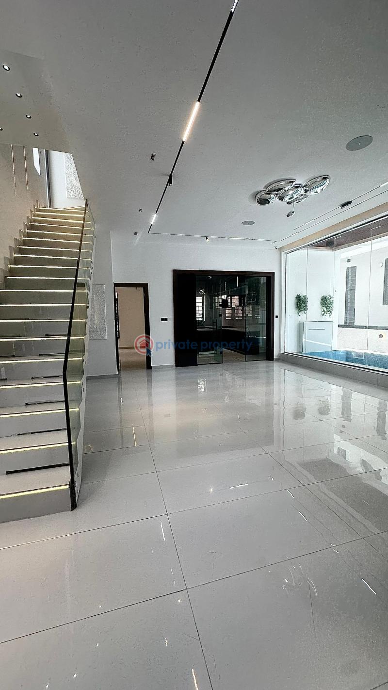 Luxiry 5 bedroom fully detached house with bq - 2 5 bedroom Detached Duplex For Sale Agungi Lekki Lagos - 2