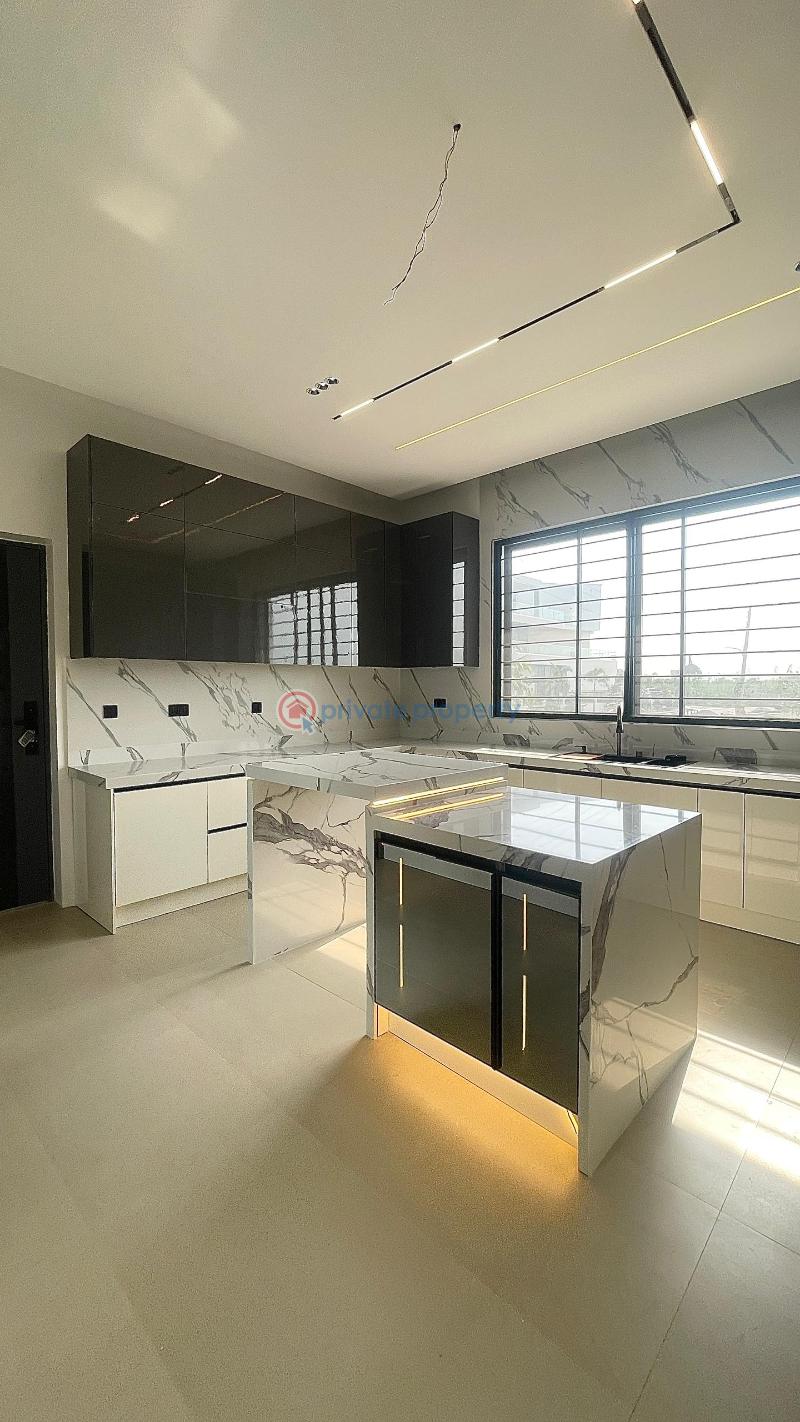 5 bedroom Detached Duplex For Sale Chevron Drive Lekki Lagos - 4