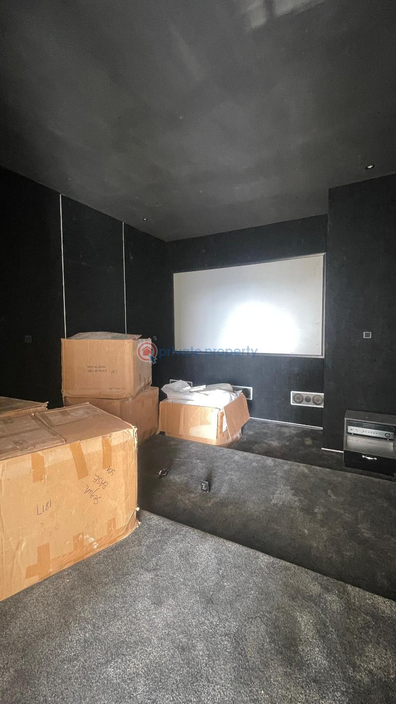 5 bedroom Detached Duplex For Sale Chevron Drive Lekki Lagos - 9