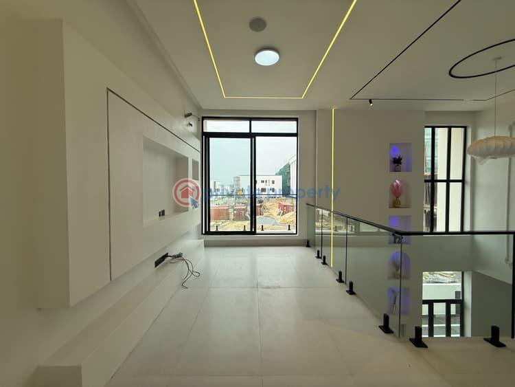 5 bedroom Semi detached Duplex For Sale Lekki Foreshore Lekki Phase 1 Lagos - 9