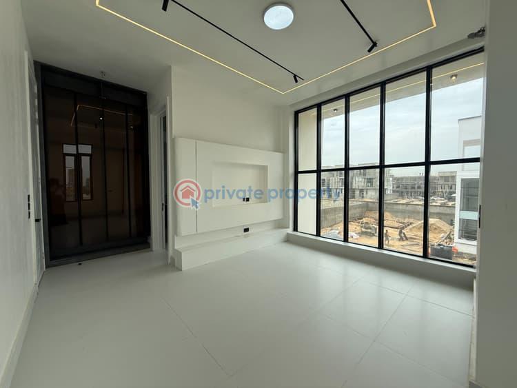 5 bedroom Semi detached Duplex For Sale Lekki Foreshore Lekki Phase 1 Lagos - 11