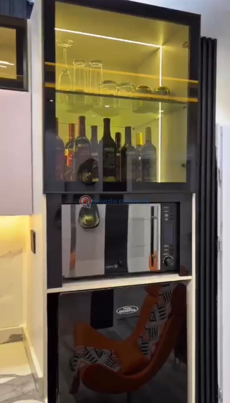 1 bedroom Mini Flat Short let Omorinre, Admiralty Way Lekki Phase 1 Lagos - 5