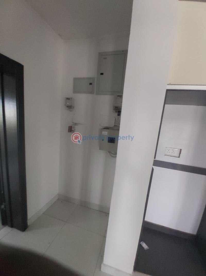 Luxurious 1 bedroom apartment with plan kitchen - 4 1 bedroom Flat & Apartment For Rent Ilaje Mobil Road Lekki Phase 2 Lagos - 4