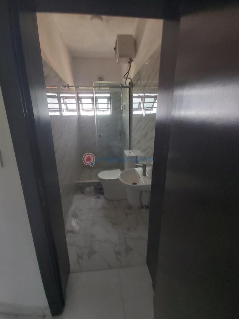 Luxurious 1 bedroom apartment with plan kitchen - 6 1 bedroom Flat & Apartment For Rent Ilaje Mobil Road Lekki Phase 2 Lagos - 6