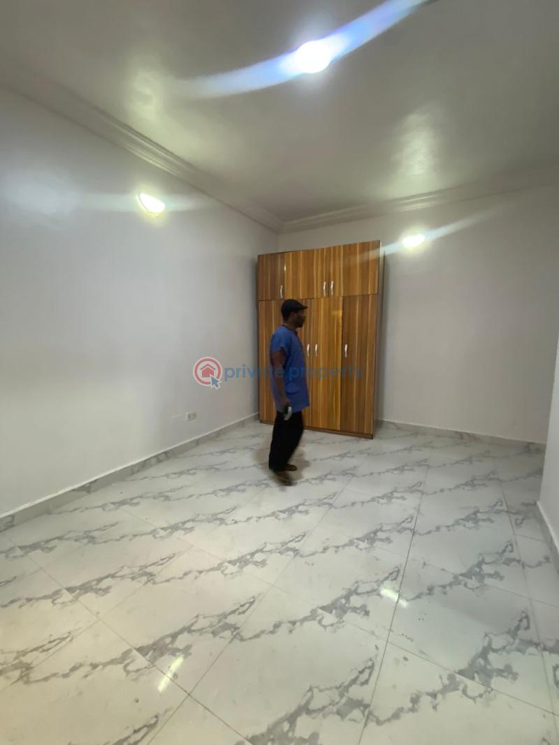 Luxurious 2 bedroom - 9 2 bedroom Block Of Flats For Rent Lekki Phase 1 Lagos - 9
