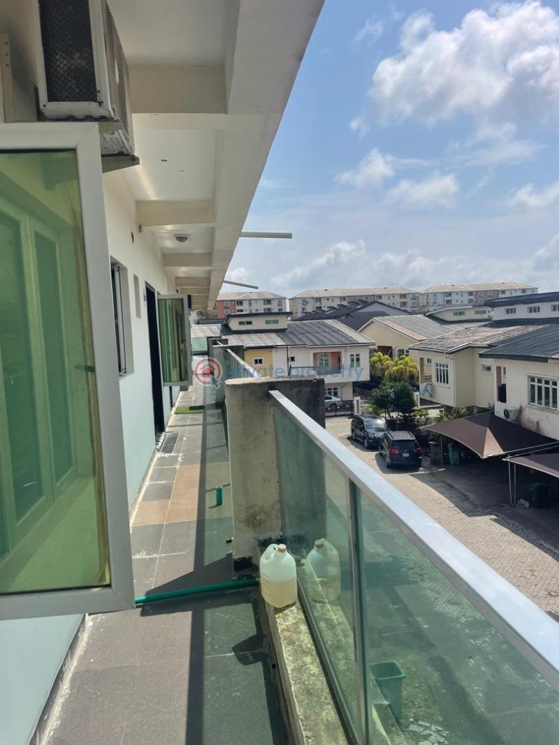 Luxurious 2 bedroom apartment - 4 2 bedroom Flat & Apartment For Sale Chevron Drive Lekki Phase 2 Lagos - 4