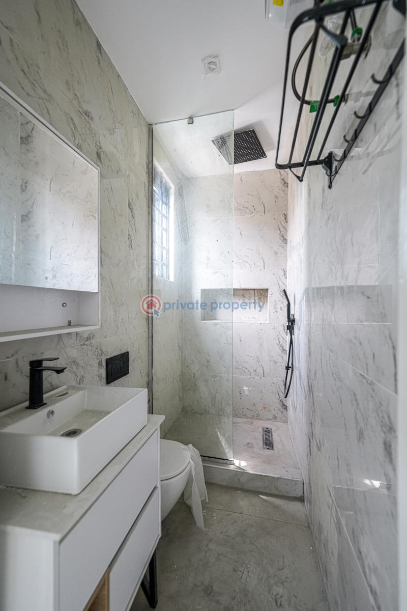 2 bedroom Flat & Apartment For Sale 19, Remi Olowude Street, Maruwa Lekki Phase 1 Lagos - 10