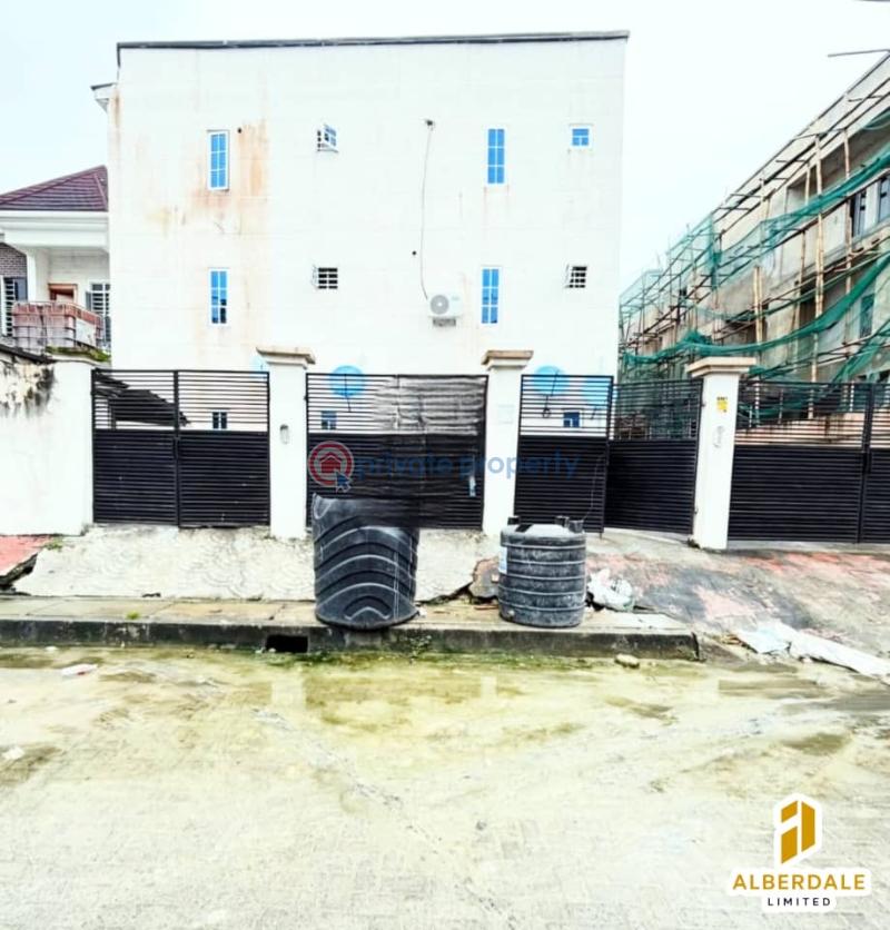 2 bedroom Block Of Flats For Rent Osapa Lekki Lagos - 0