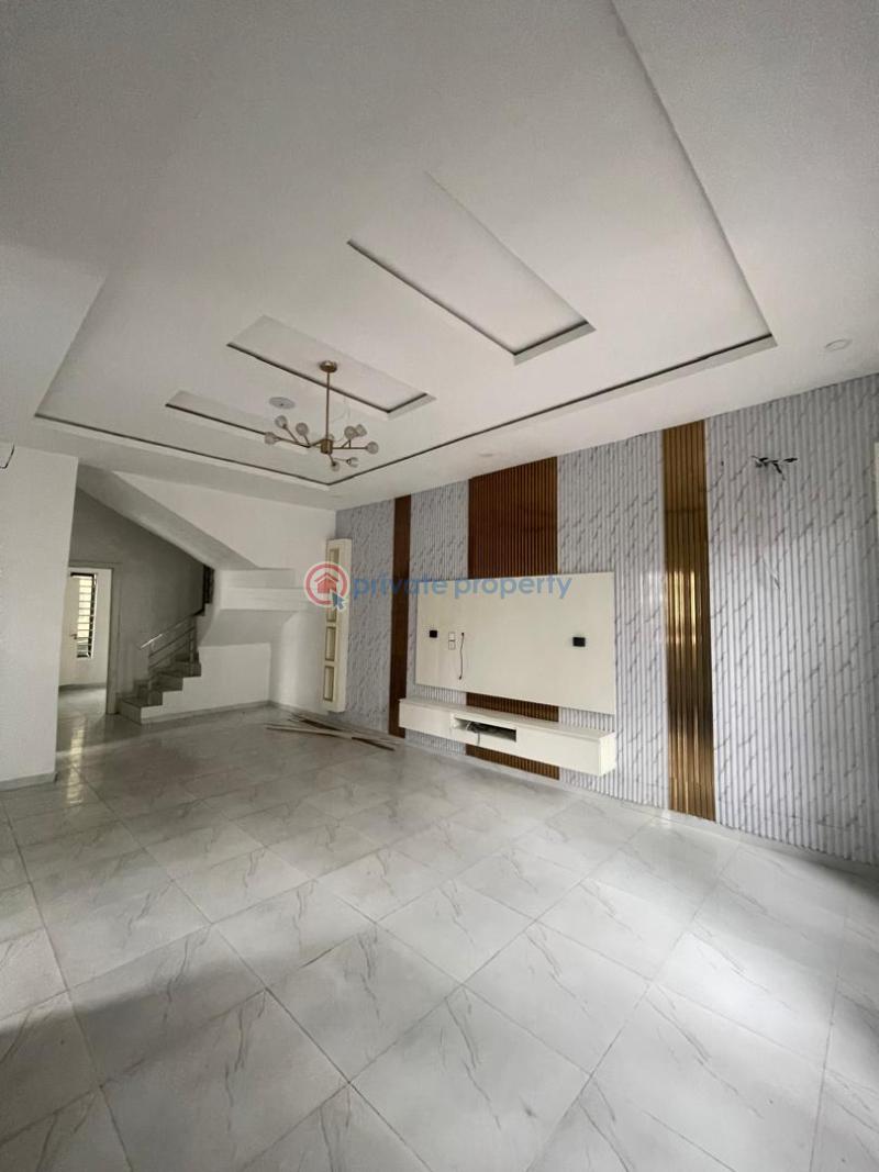 2 bedroom Flat & Apartment For Sale Ologolo Lekki Lagos - 0