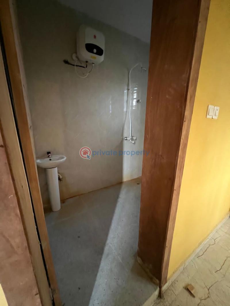 2 bedroom Flat & Apartment For Rent Ogombo Road Abraham Adesanya Sangotedo Lagos - 11