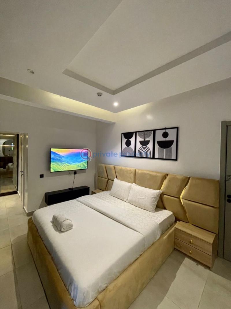 2 bedroom Block Of Flats Short let Qmb Road Beside Mega Chicken Lekki Phase 1 Lagos - 8