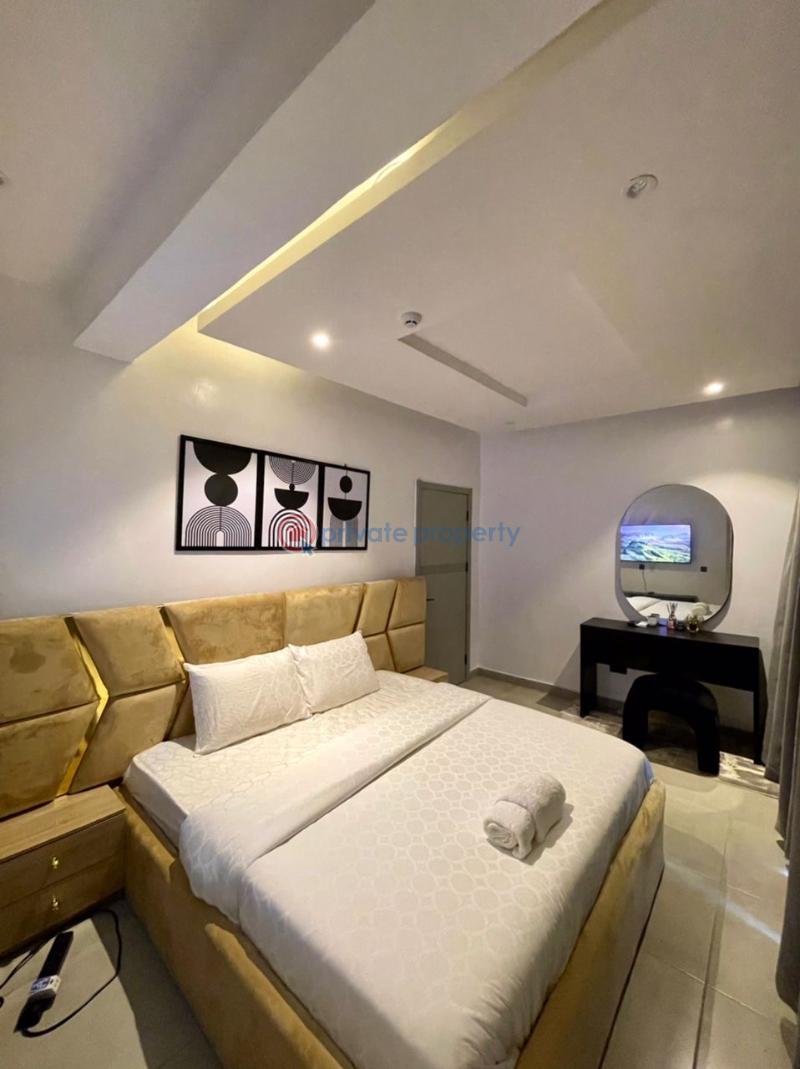 2 bedroom Block Of Flats Short let Qmb Road Beside Mega Chicken Lekki Phase 1 Lagos - 11